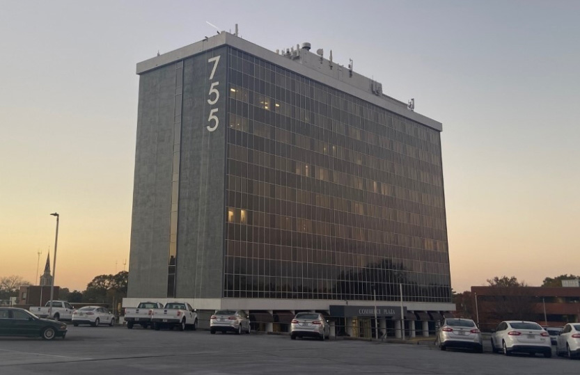 755 Commerce